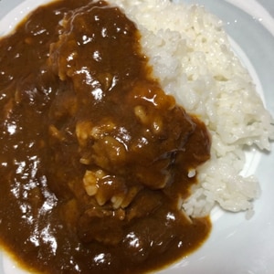 玉ねぎ、ほうれん草ちょい足しのレトルトカレー